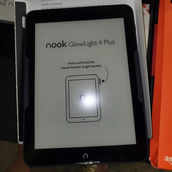 NOOK GLOWLIGHT 4 PLUS - Picture 4 of 6